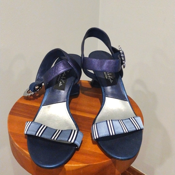 Heels Blue Striped Heels Sandals Vintage-Charles & Keith Collection - Picture 1 of 11